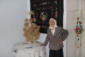 Біля дідуха молитву читаю, колядки співаю...